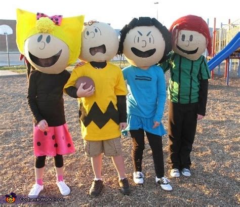 Peanuts Gang Costume Photo 35