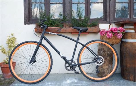 Alquiler de bicicletas en la Vía Verde del Pas