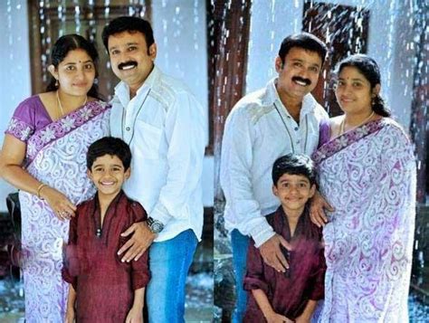 See more ideas about actors, malayalam actress, actresses. Sudheesh With Family Exclusive Photos - Videospot