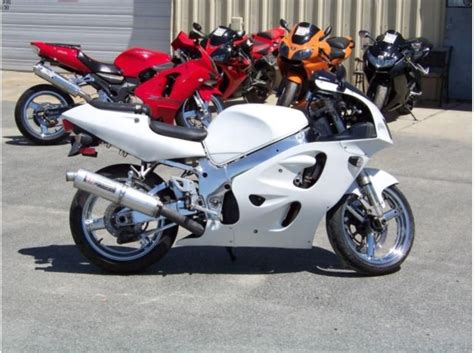 Suzuki gsxr 750 in gauteng. Buy 1998 Suzuki GSXR 750 750 Sportbike on 2040motos