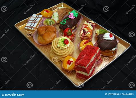 Tray Of Assorted Fresh Baked Italian Pastries Stock Image Image Of