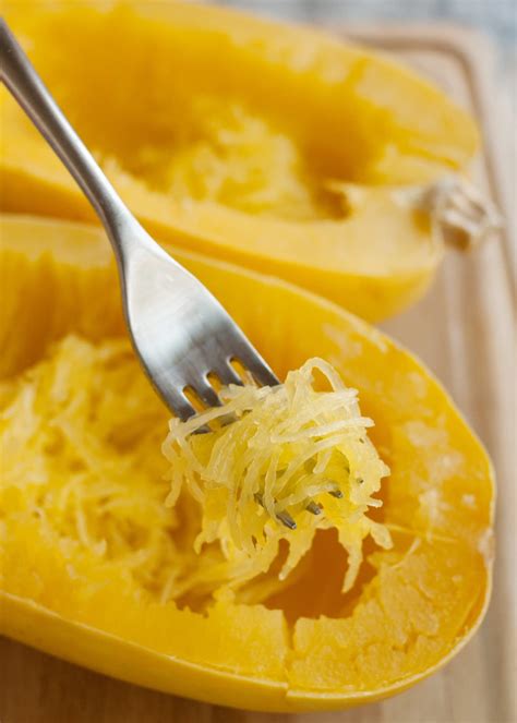 How To Cook Spaghetti Squash In The Oven Recipe Meal Prep Plans