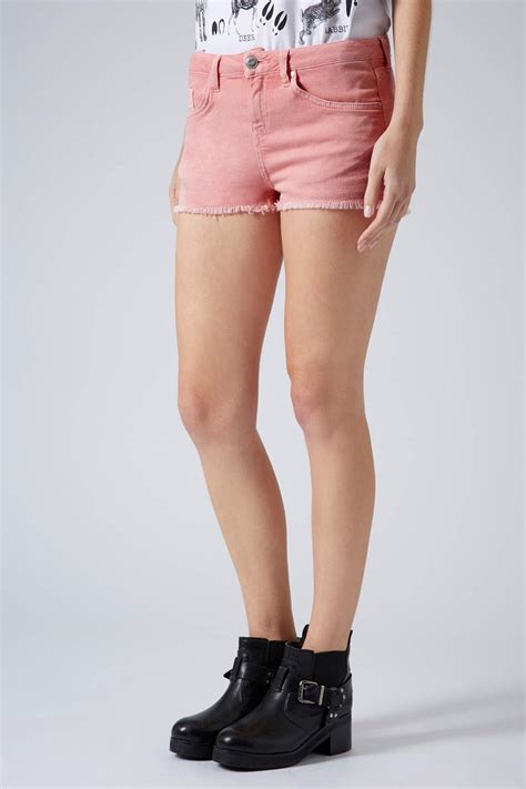 Best Shorts For Every Body Type Summer Shorts Glamour