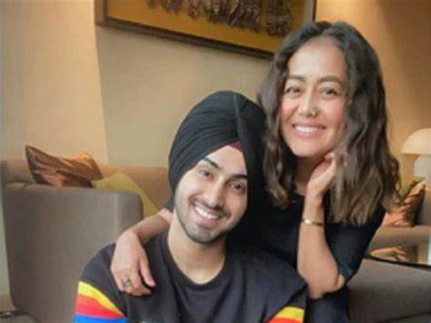 Neha Kakkar Rohanpreet Singh Make Their Relationship Official Share Loved Up Pictures