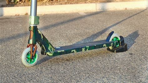 Both builders came in swinging with limited. CAMO CUSTOM PRO SCOOTER! CUSTOM SCOOTER BUILD - YouTube