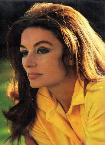 April 1932 in paris) ist eine französische filmschauspielerin. Anouk Aimée (27 de Abril de 1932) | Artista | Filmow