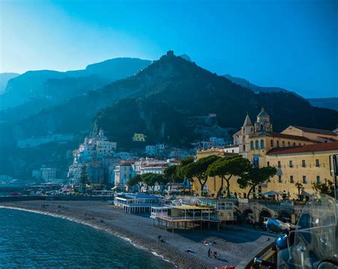 Voici Les Plus Belles Plages De Naples Sur La Côte Amalfitaine Edreams