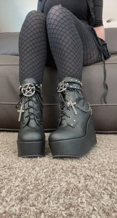 demonia poison 101 ankle boots black vegan leather demonia cult