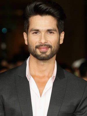Shahid Kapoor Height Weight Size Body Measurements Biography