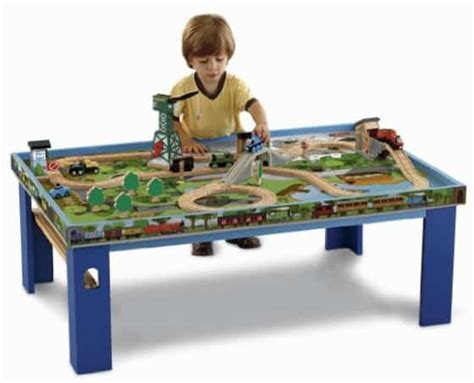 Save 44 On The Fisher Price Thomas The Train Wooden Railway Play Table