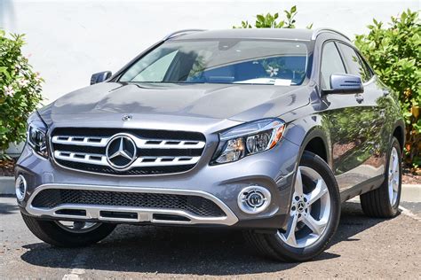 Price details, trims, and specs overview, interior features, exterior design, mpg and mileage capacity, dimensions. New 2019 Mercedes-Benz GLA GLA 250 Sport Utility for Sale #M10772 | Santa Barbara Auto Group