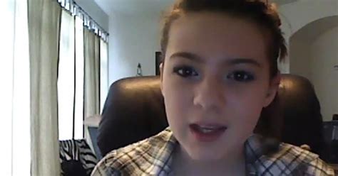 Disturbing Youtube Trend Has Young Girls Asking The Internet Am I Pretty Or Ugly