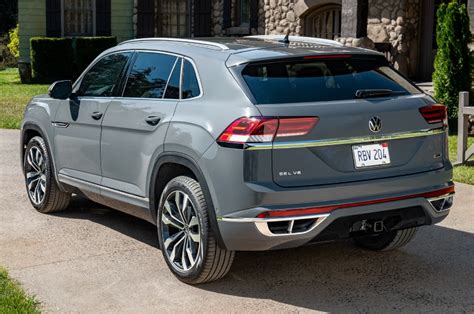 2020 vw atlas cross sport vs 2020 chevy blazer, which one is the right the for you? 2020-VW-Atlas-Cross-Sport-exterioredit_o - Go Hansel