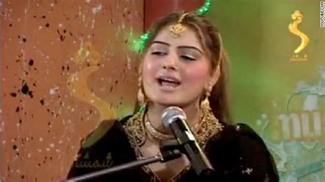 Popular Female Pakistani Singer Killed In Drive By Shooting