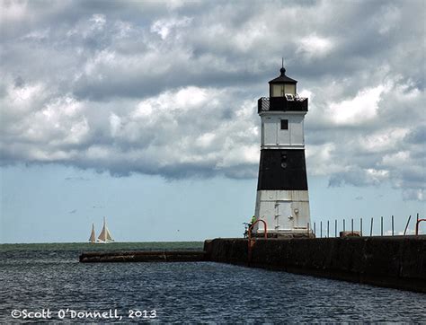 North Pier Lighthouse The Erie Harbor North Pier Light Al Flickr