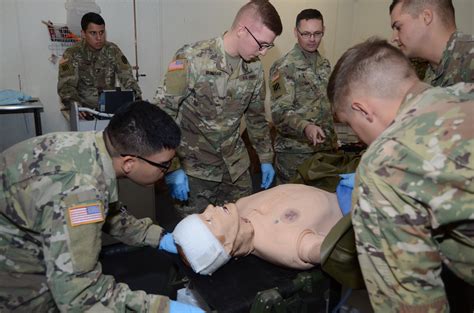 Army Medics Train To Prevent Lethal Triad On The Combat Field