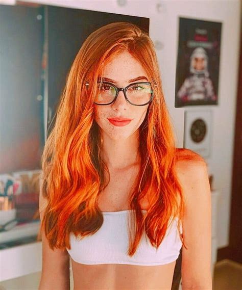 Your Daily Dose Of Redhead Red Hair And Glasses Beautiful Red Hair Beautiful Redhead