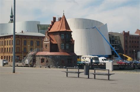 Ferienwohnungen und ferienhäuser „haus vineta auf der insel rügen, im südosten, genauer auf der halbinsel mönchgut befindet sich der urlaubsort thiessow, der einen noch viel beschaulicheren. Pension Vineta" - Ihr freundliches Zuhause im Ostseebad Baabe