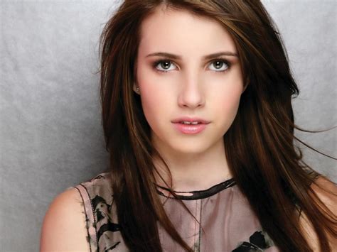 Emma roberts dyed her chocolate brown hair honey blonde. Hot Emma Roberts ~ Celebrities Corner
