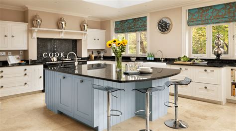 Kitchens Moderntradditional And Shaker Designs In Slough And London