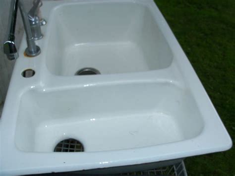 Discover the kitchen sink best suited for your needs. Pre-Owned White Porcelain Over Cast Iron Double Basin ...