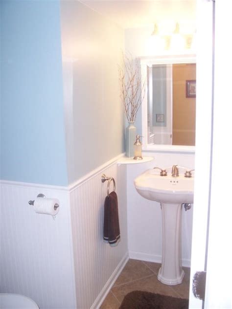 One of the main reasons these sinks aren't used in larger bathrooms is their lack of storage. Pin by Pat Sledge on Half bath | Powder room, Pedestal ...