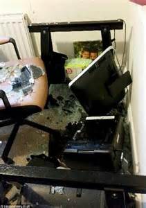 Ikea Glass Table Explodes In Basildon Schoolboys Bedroom Daily Mail