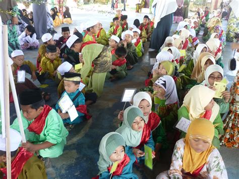 Nabi muhammad saw juga memiliki keteladanan yang sangat mulia yaitu dalam hal menjalankan ibadah. Surau Kg Jaya: SAMBUTAN HARI KEPUTERAAN NABI MUHAMMAD S.A.W