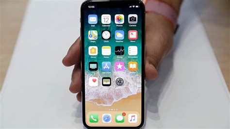 Apple Working On Fix For Iphone X Screens Freezing In Cold Weather