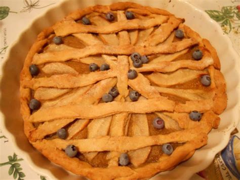 La margarina tiene una larga historia, en ocasiones confusa. Crostata con marmellata di pere - Veganblog - ricette e ...