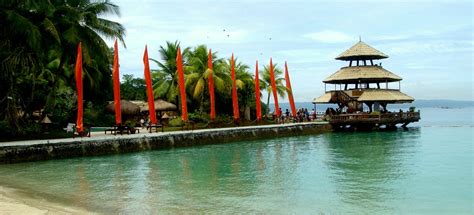 the beautiful islands of the philippines davao city p