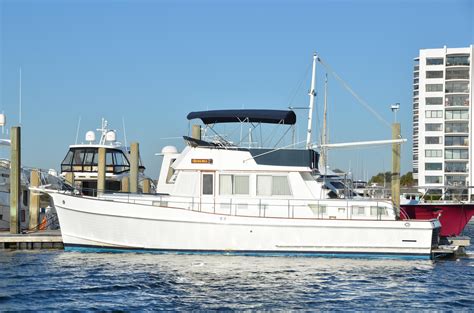 2000 Grand Banks 46 Classic Motor Yacht For Sale Yachtworld