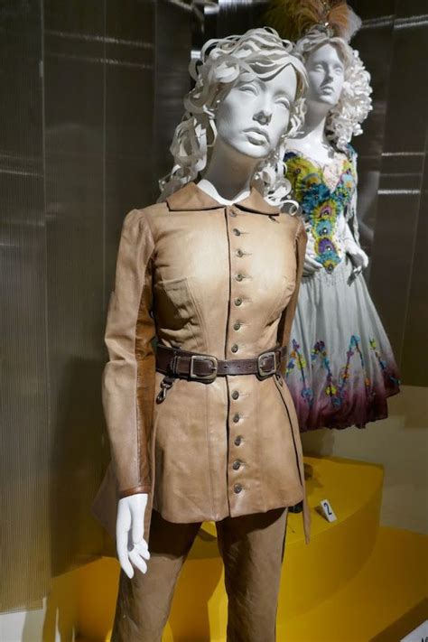 Felicity Jones The Aeronauts Amelia Wren Pilot Costume She Movie Movie Tv Mary Queen Of Scots