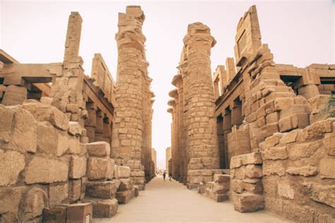 Visiting Karnak Temple And Luxor Temple Must See Places In Luxor Egypt