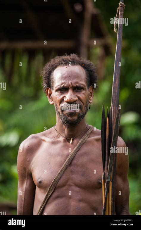 Indonesia Onni Village New Guinea June 24 The Portrait Korowai Man