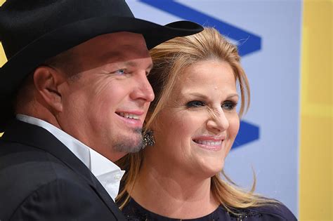 Garth Brooks Speaks Up About Gender Inequality In Country Music