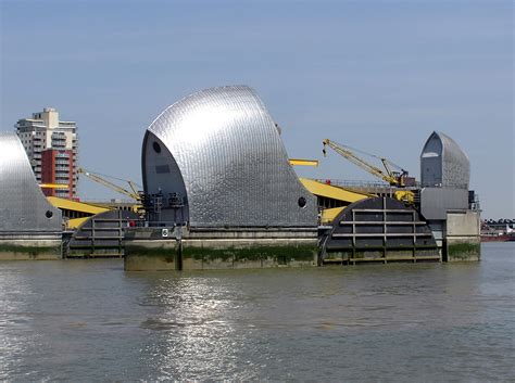 Our steel flood gates represent a robust and efficient form of flood protection. Thames Barrier