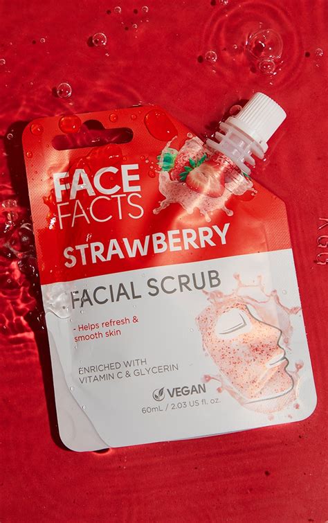 Face Facts Facial Scrub Strawberry Prettylittlething Il