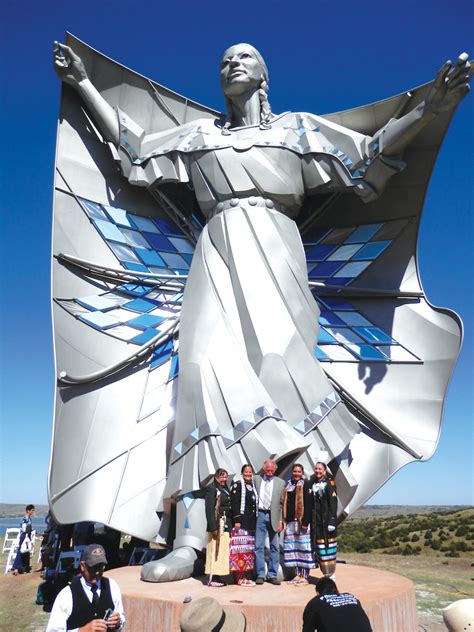 Native Sun News Today Dignity Statue Brings Diverse Community Together