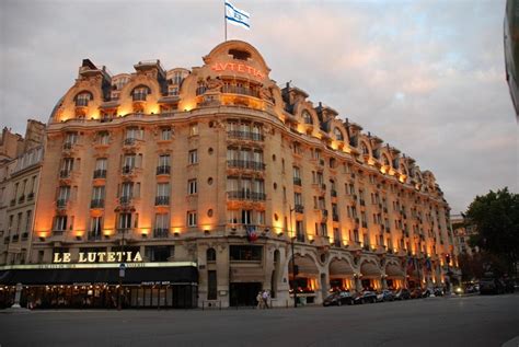 Paris Hotels De Luxe Arts Et Voyages