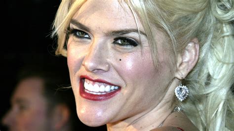 The Truth About Anna Nicole Smith And Larry Birkheads Relationship