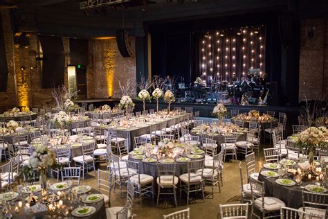 There are so many elegant detroit wedding locations to choose from. Unique Metro Detroit Wedding Venues