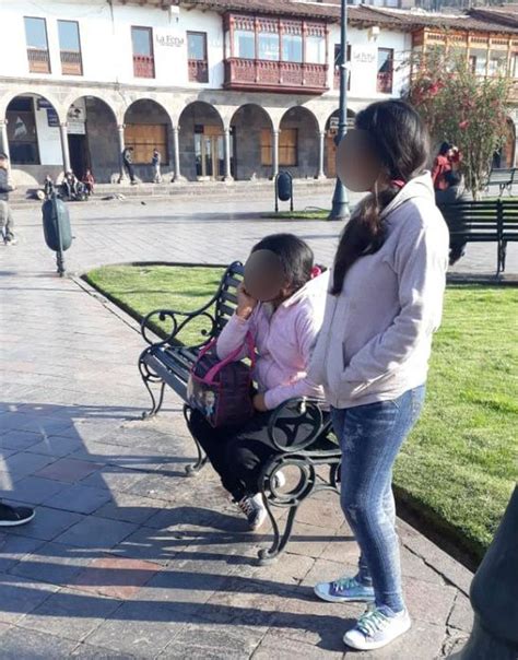 Huarmey Cámaras De Seguridad De Cusco Captaron A Niñas Abusadas Por Su