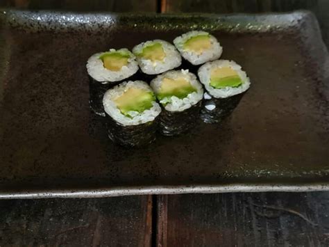 Avocado Maki Edo Sushi