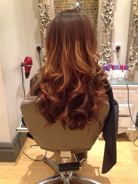 My hair looks almost identical to this when i round brush blow dry though i wish mine was the extra 4 inches. Curly Blowdry created by one of our trainees. | Hair ...