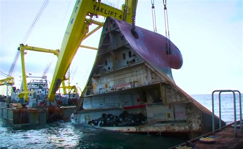 Video How They Recovered 1400 Cars From Sunken Baltic Ace Ship