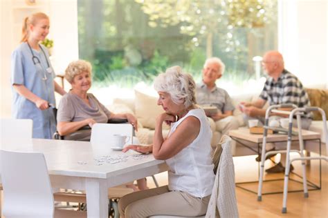 5 Reasons To Choose Assisted Living