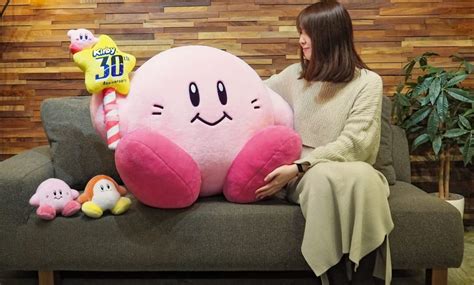 Random Classic Kirby Goes Supersize With This Irresistible 30th