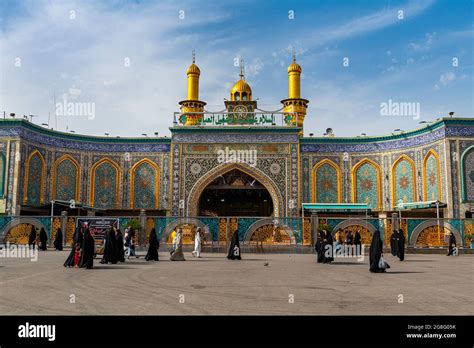 Imam Hussein Holy Shrine Kerbala Iraq Middle East Stock Photo Alamy