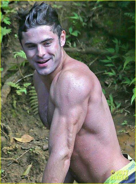 zac efron goes shirtless in hawaii is more ripped than ever photo 3394908 shirtless zac